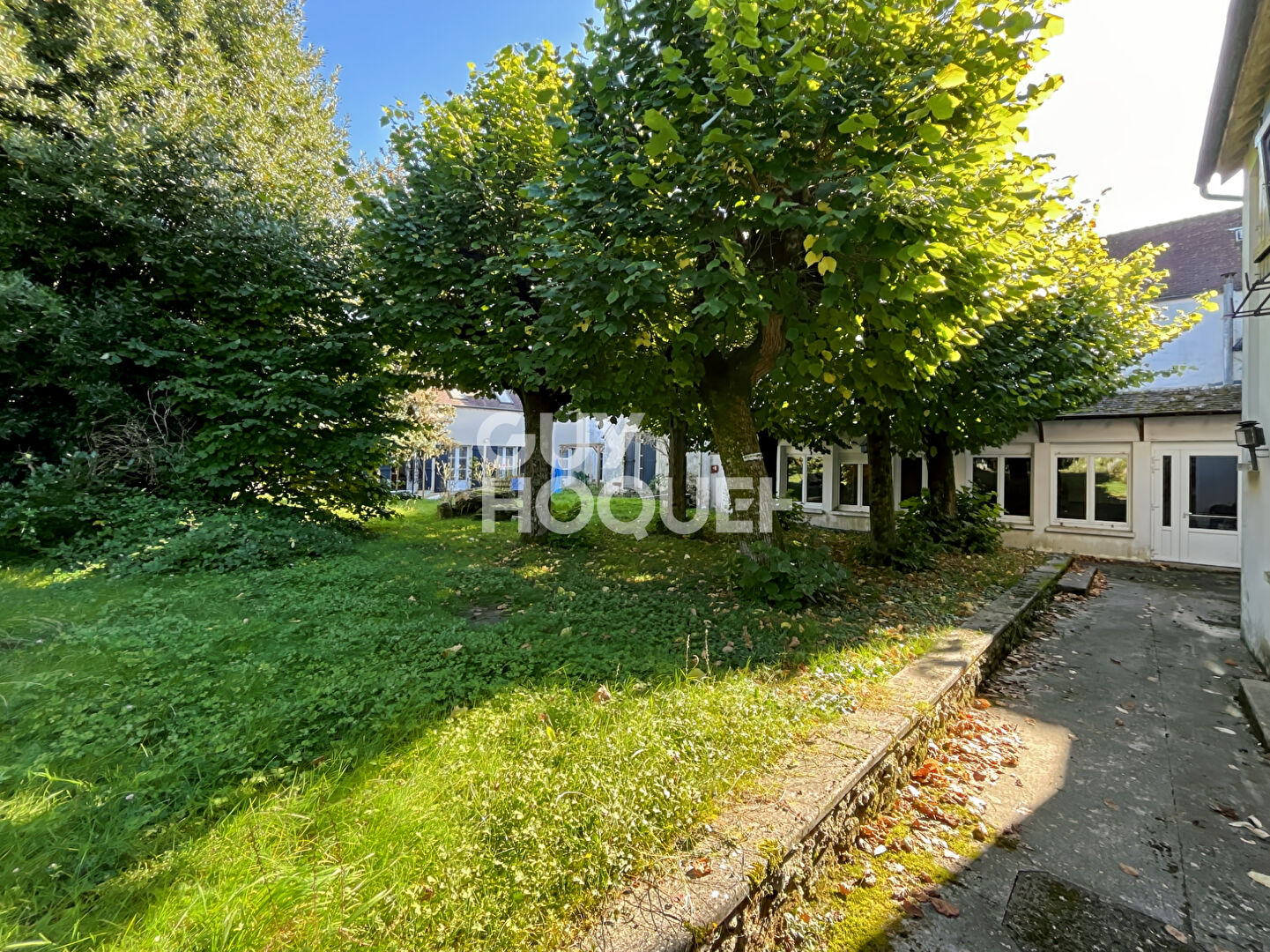 Ensemble immobilier !