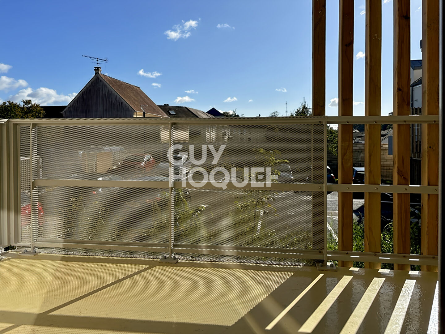 LOCATION : appartement de 2 pièces (44 m²) à FONTENAY TRESIGNY