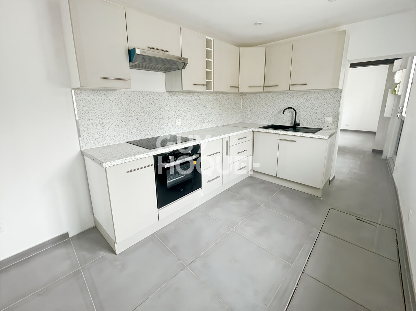 LOCATION d'une maison T4 (69 m²) à JOUY LE CHATEL