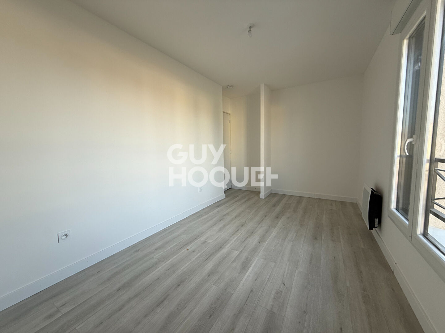 Maison à vendre à Liverdy en Brie - 7 pièces, 5 chambres