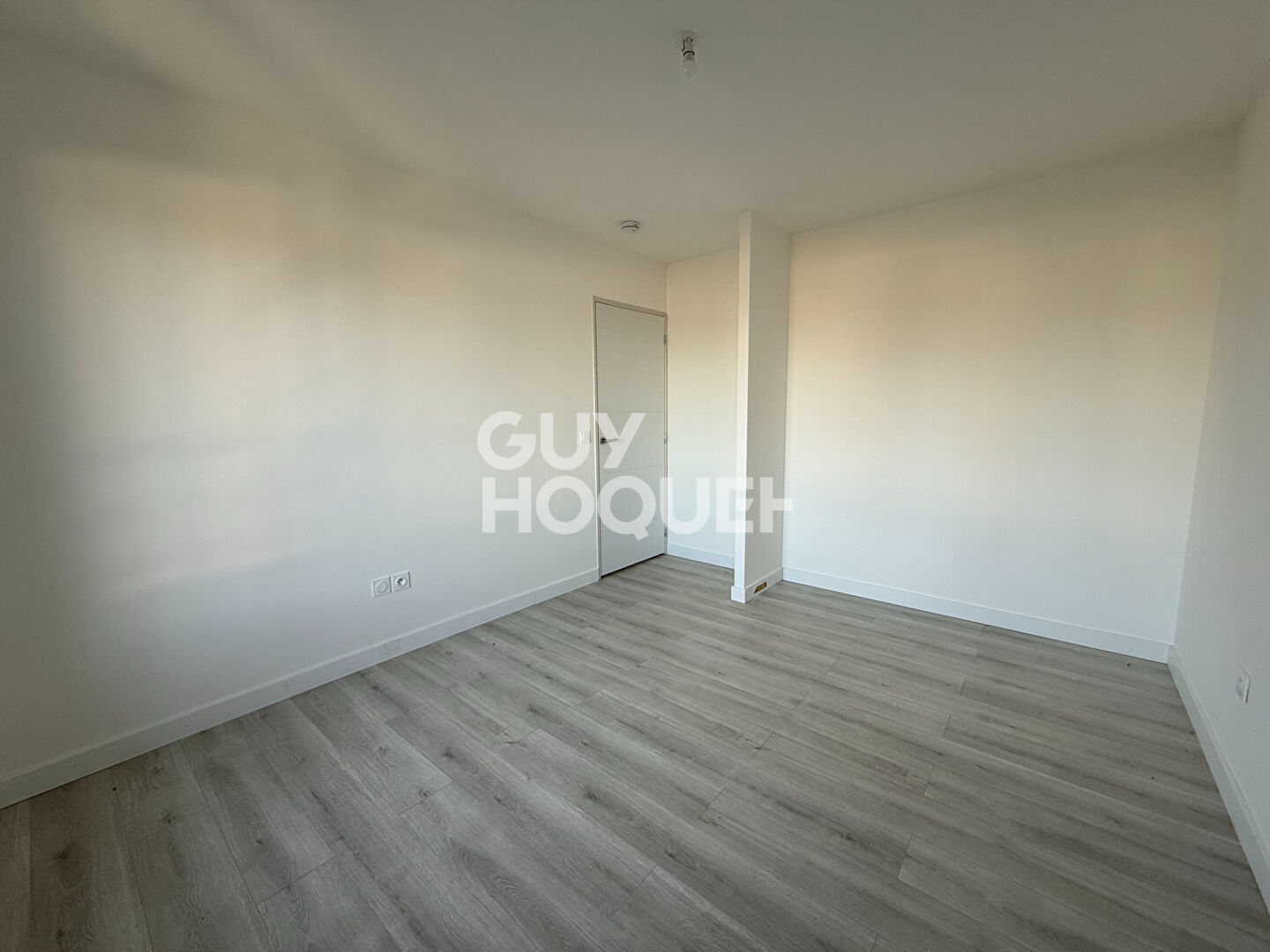 Maison à vendre à Liverdy en Brie - 7 pièces, 5 chambres