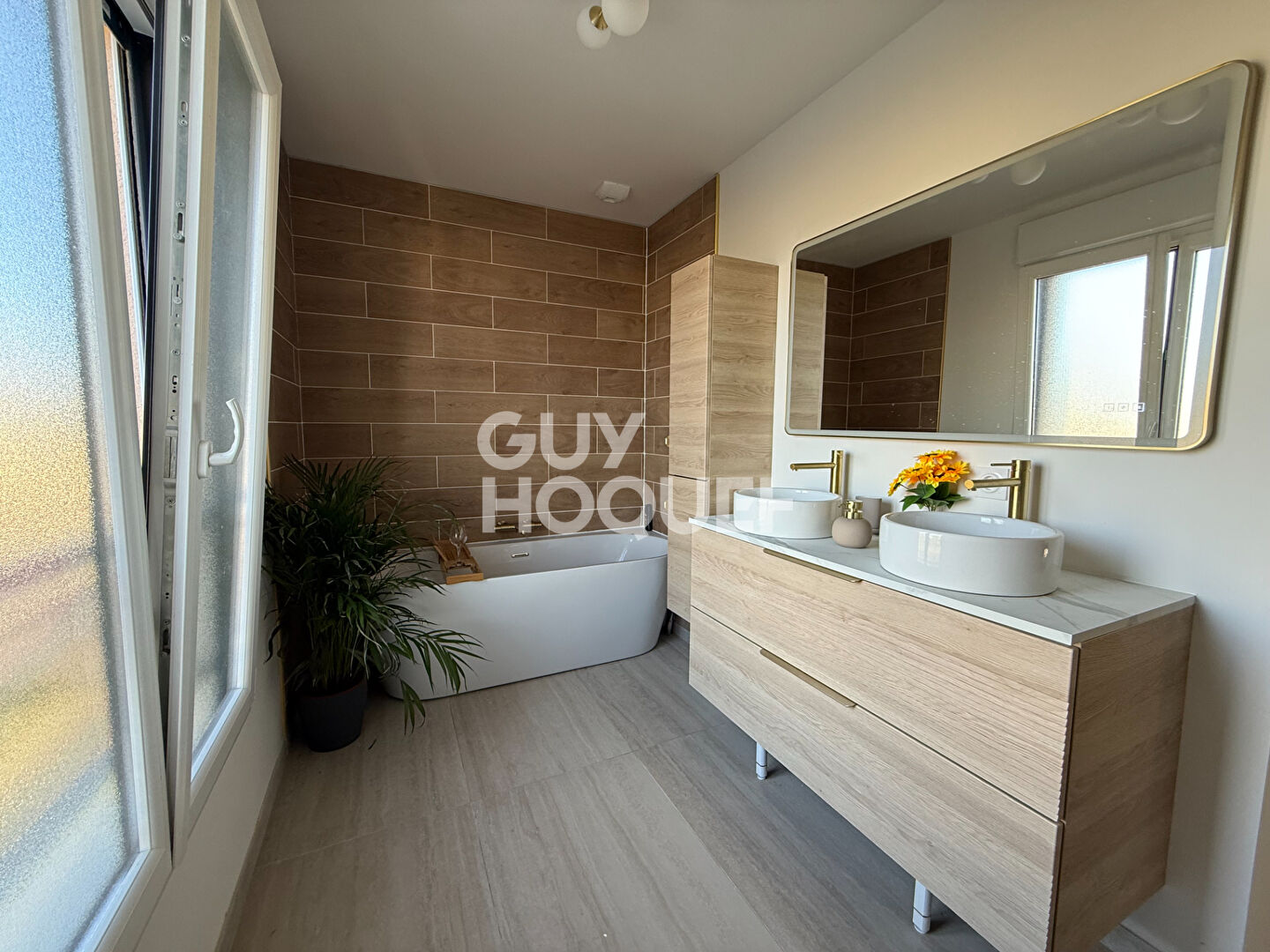 Maison à vendre à Liverdy en Brie - 7 pièces, 5 chambres