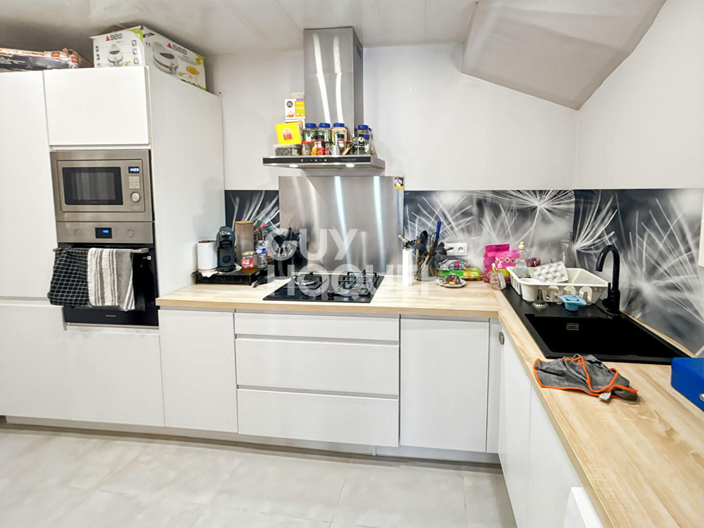 Murs commerciaux et fond de commerce A VENDRE à 5min de Fontenay-Trésigny