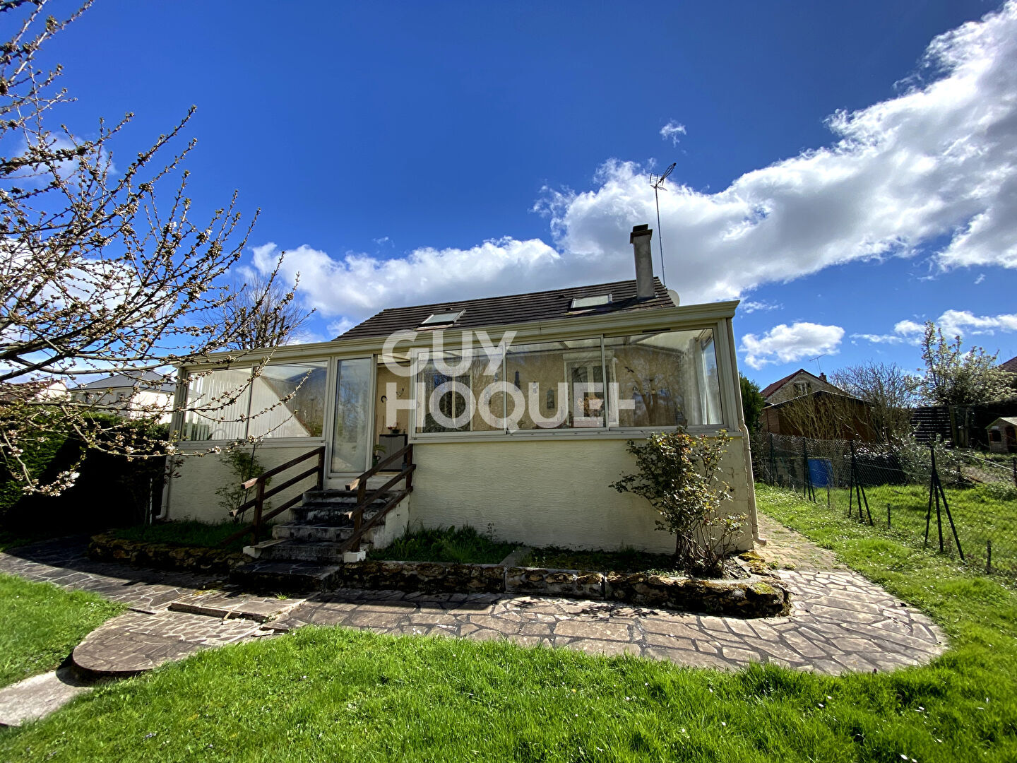 À vendre : deux maisons indépendantes sur grand terrain à Tournan-en-Brie RER E Paris ? Opportunité rare pour investisseurs ou familles