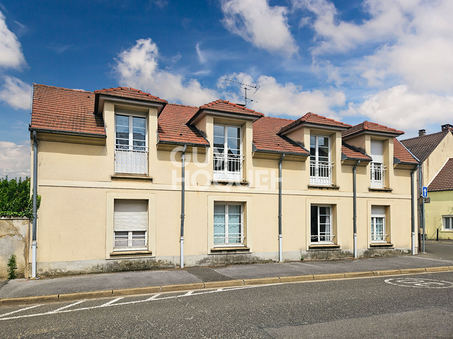 À vendre : Appartement 1 pièce à FONTENAY TRESIGNY