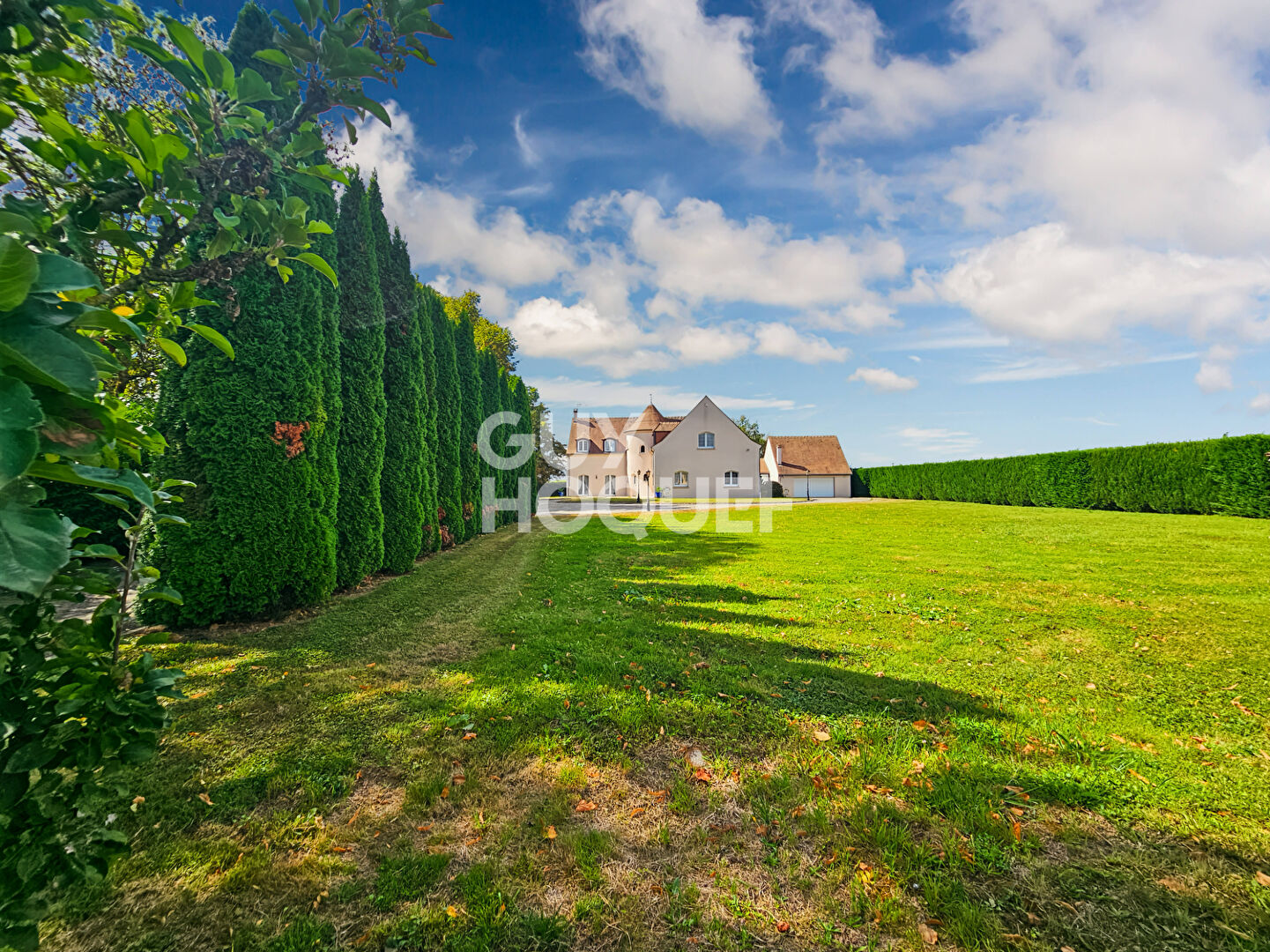 Maison spacieuse à vendre à La Houssaye en Brie