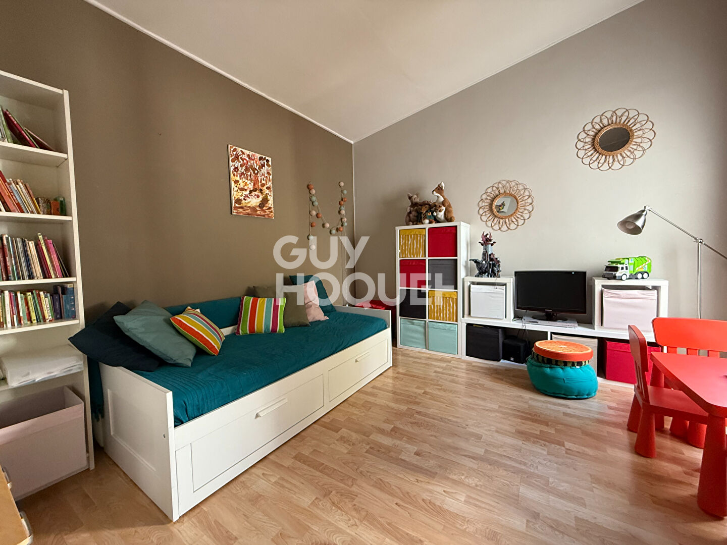 GRETZ ARMAINVILLIERS. MAISON DE PLAIN PIED.