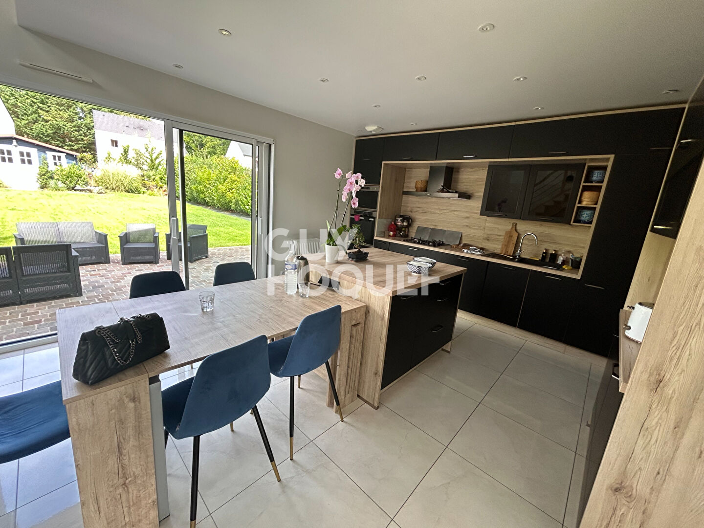 Maison à louer - 7 pièces à Boissise la Bertrand