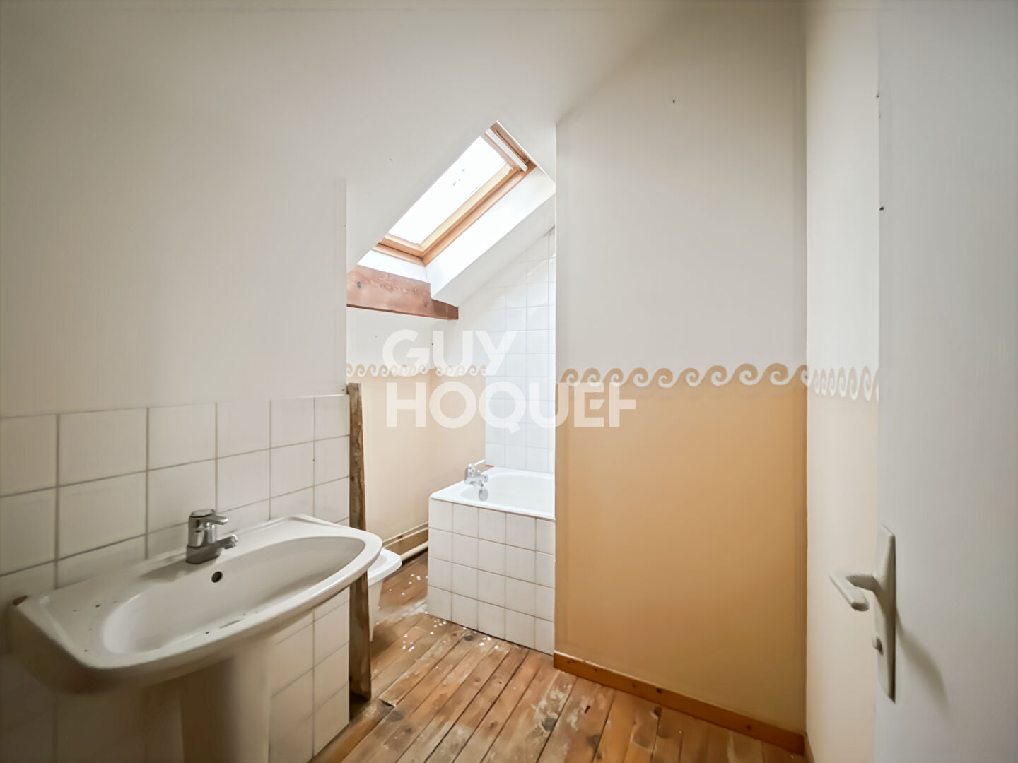 Maison à vendre à Maincy - 4 pièces avec fort potentiel