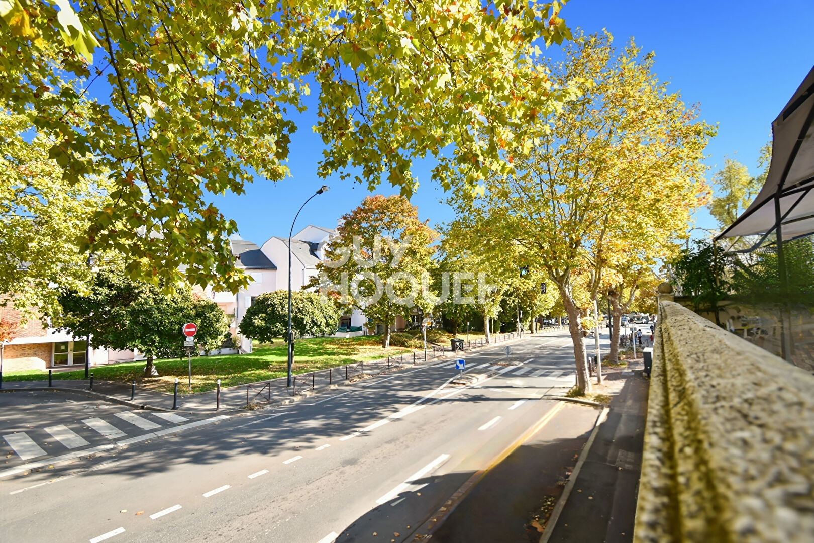 A vendre Fontenay-sous-Bois ? Maison familiale surélevée avec terrasse et garage