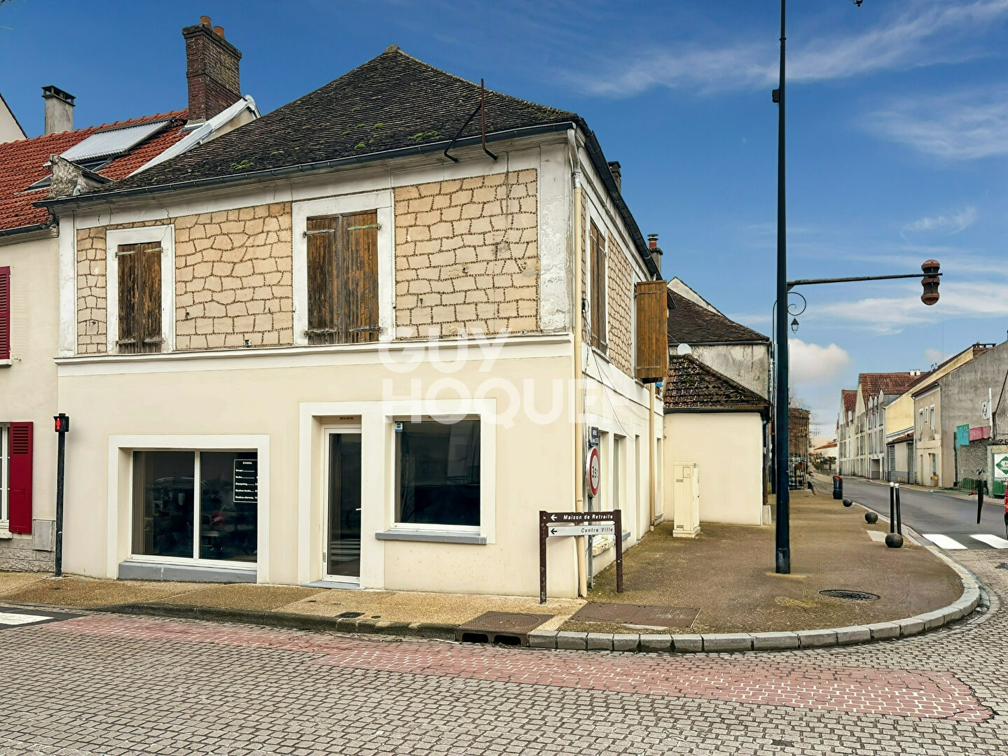 À vendre : Appartement 2 pièces à FONTENAY TRESIGNY