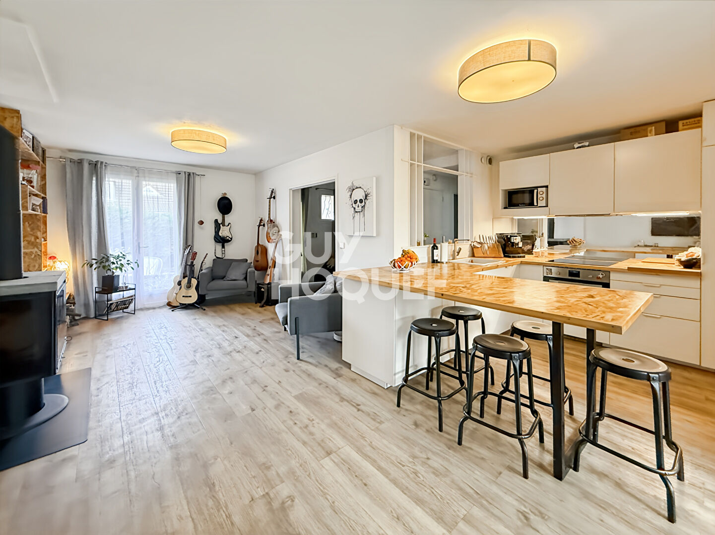 Charmante Maison à Vendre à PRESLES EN BRIE - 4 Chambres et Grand Terrain !