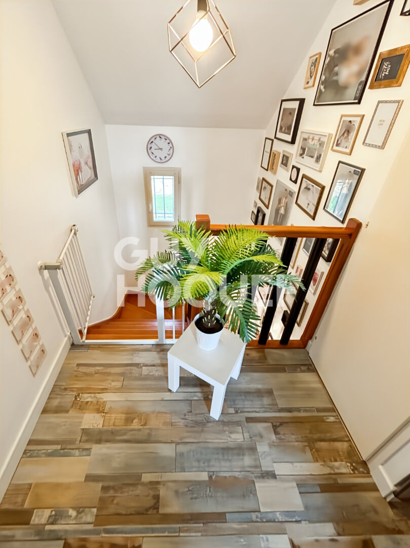 Maison 7 pièce(s) 160 m2