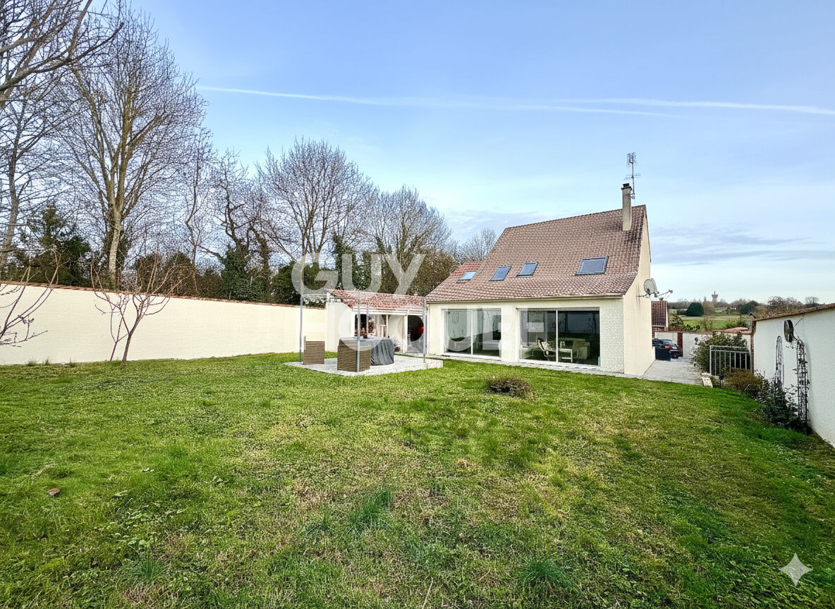 MAISON 7 PIECES A PRESLES-EN-BRIE