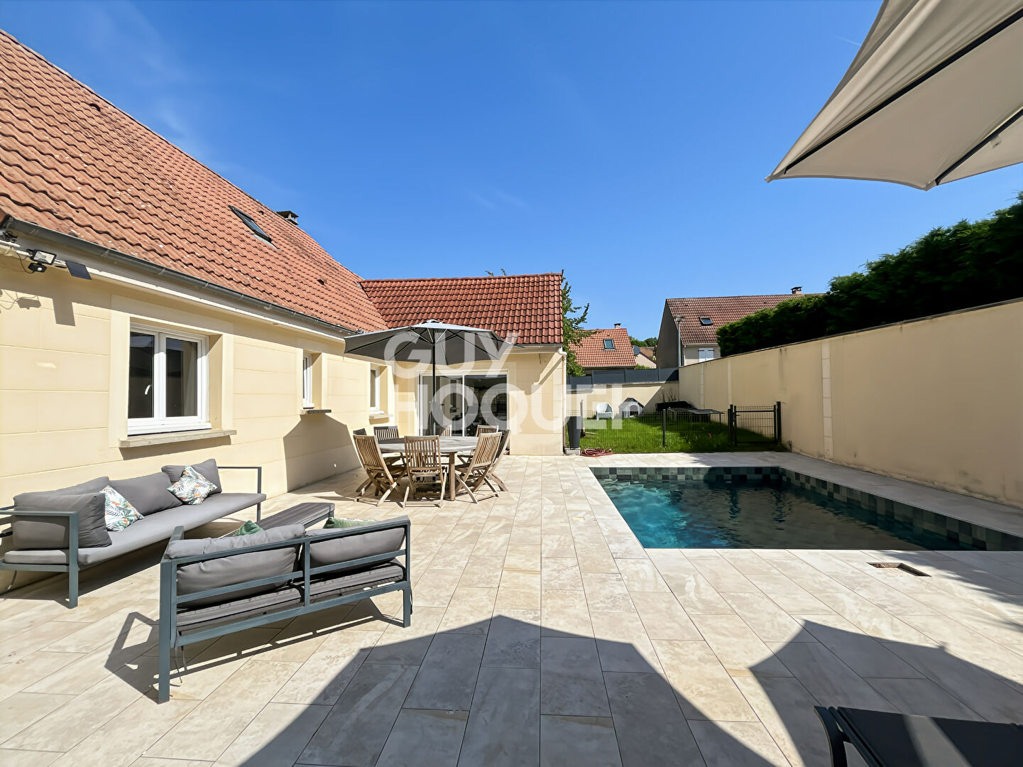 Maison 8 pièces à vendre à Coulommiers - 5 chambres, grand terrain