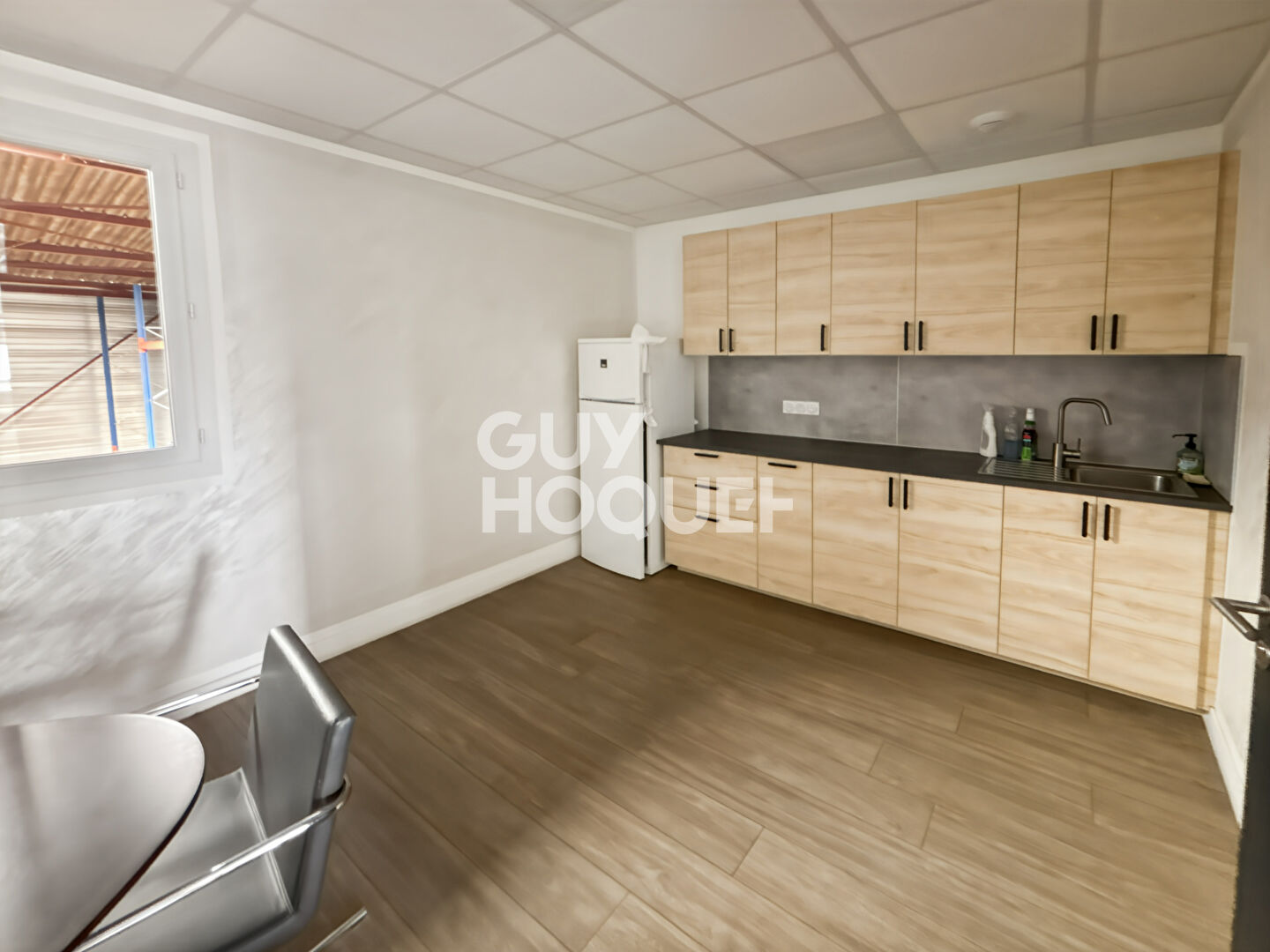 Entrepôt / Local industriel à louer à Fontenay Trésigny