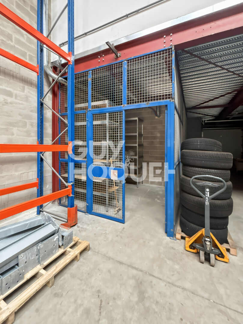 Entrepôt / Local industriel à louer à Fontenay Trésigny