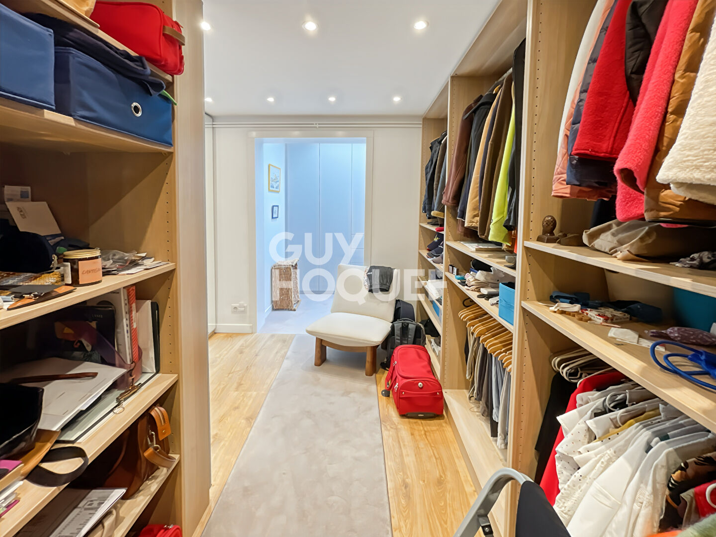 Maison atypique de standing à vendre à Fontenay-Trésigny ? 188 m² sur terrain de 576 m²