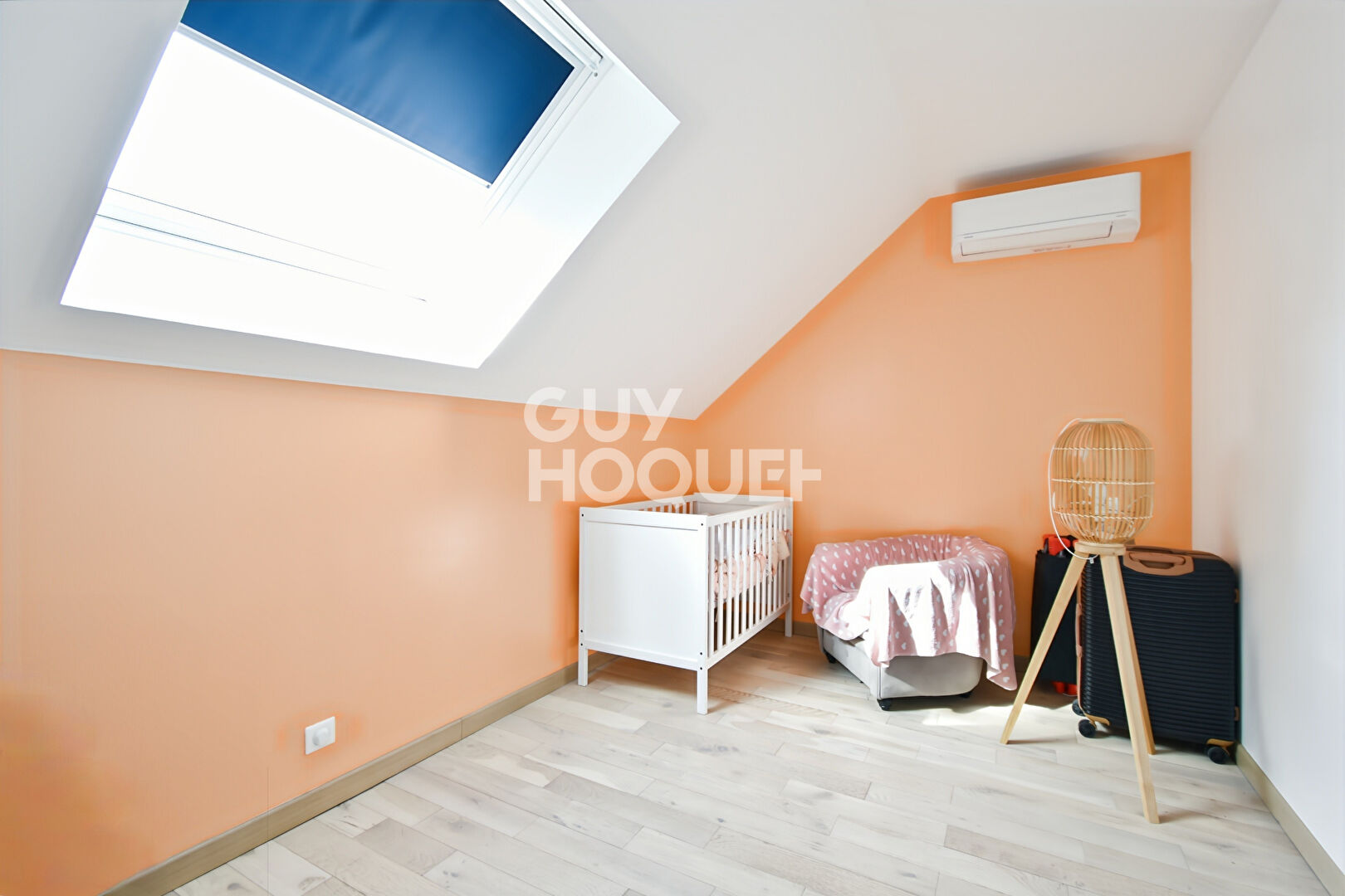 Maison 5 chambres avec suite parentale, Terrain boisé 3455 m² , Toiture et isolation récentes