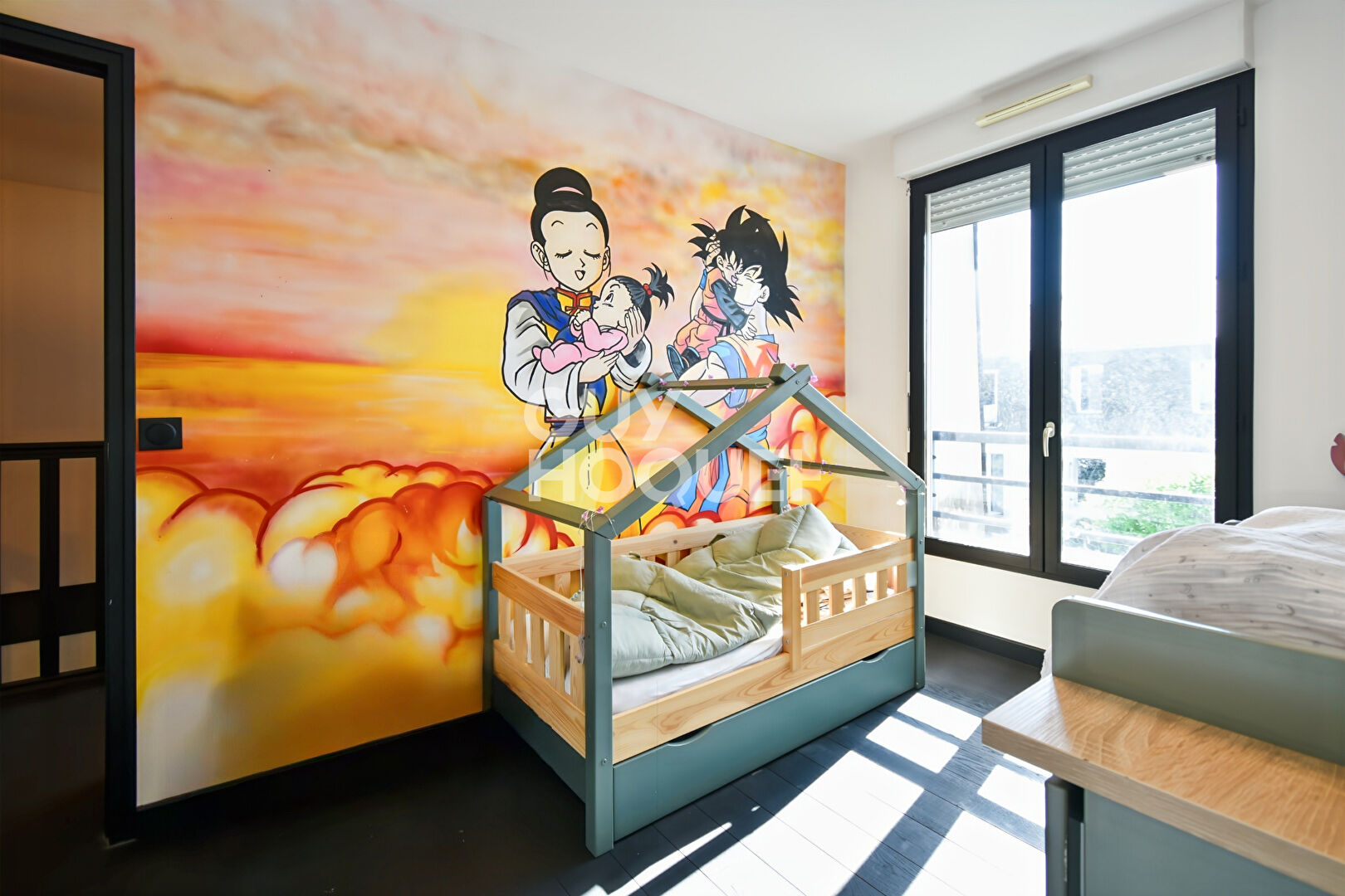 Superbe duplex de 75 m² avec terrain privatif de 40 m², 3 chambres dont suite parentale ? 3 stationnements