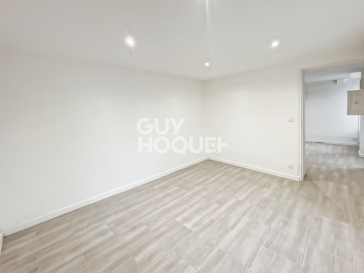 Appartement 3 pièces à FONTENAY TRESIGNY