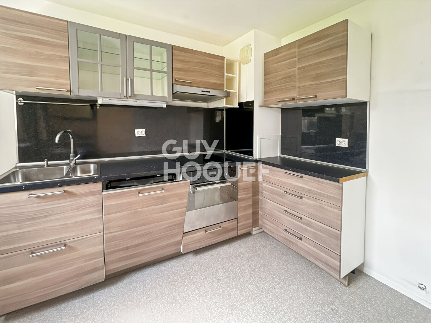 Appartement T2 à louer en rez-de-chaussée à Fontenay Trésigny
