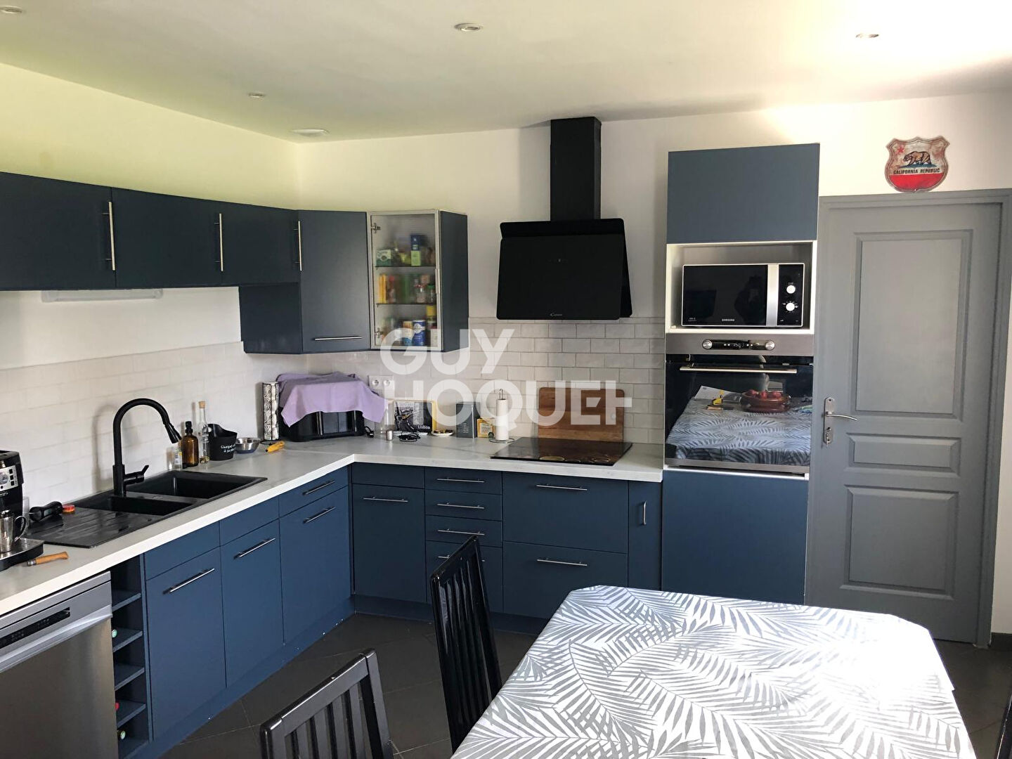 Maison Familiale - La Houssaye En Brie 7 pièce(s) 230 m2