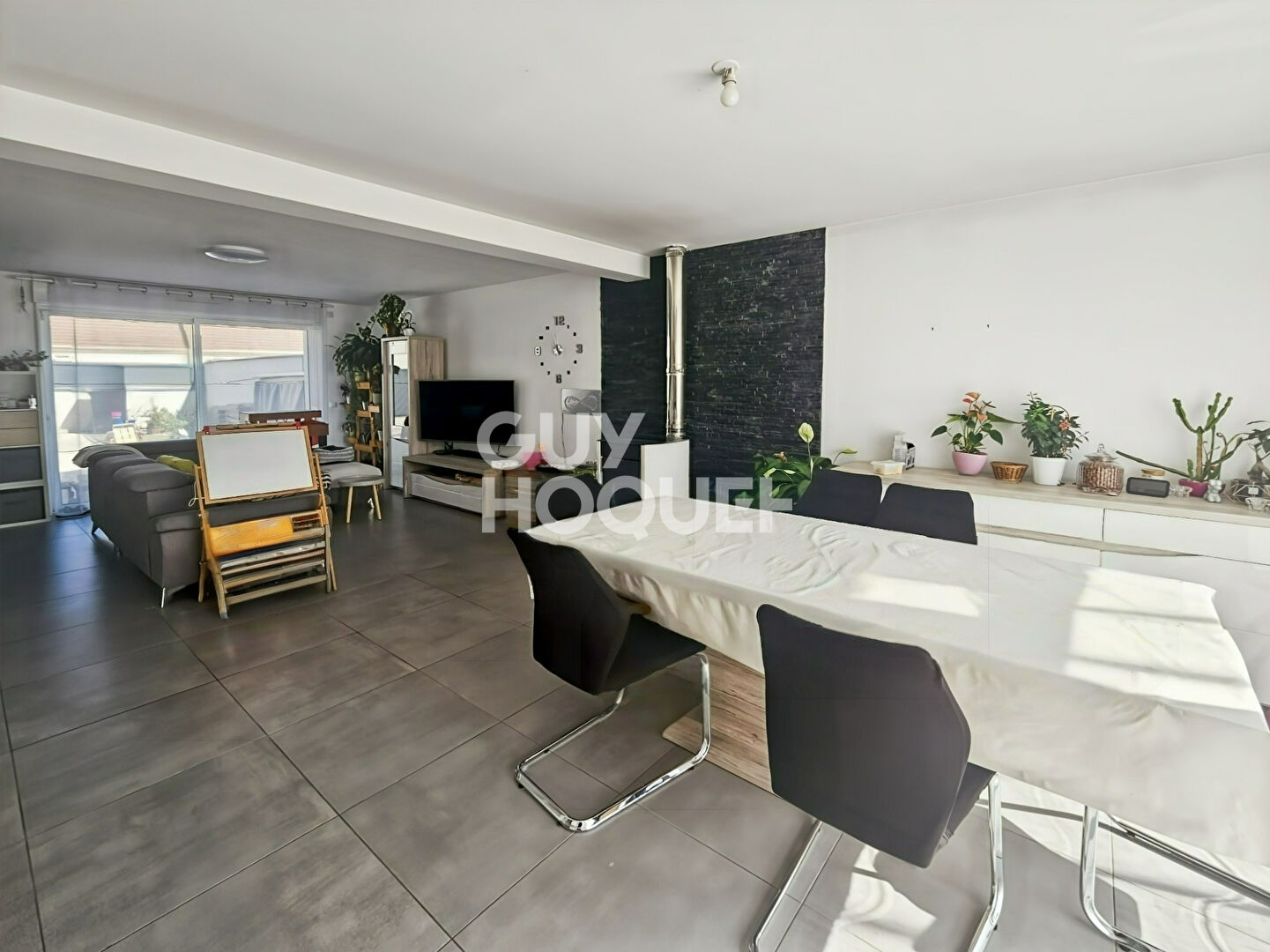 Maison 6 pièces à vendre à Favières
