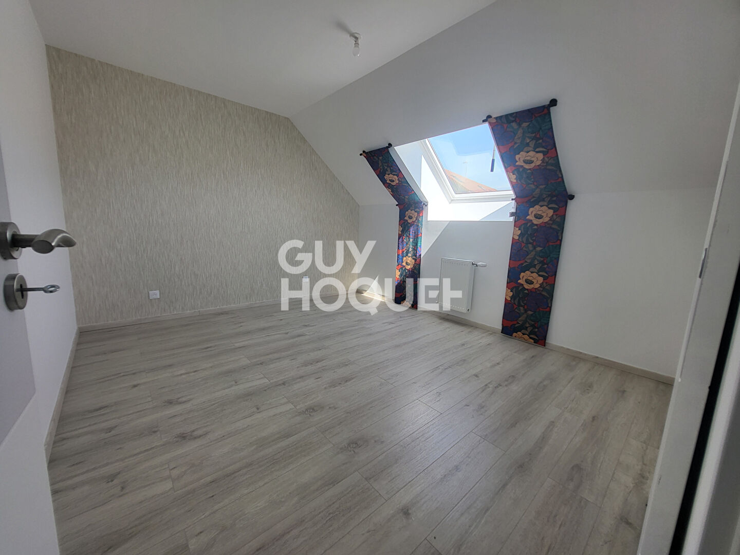 Superbe maison 6 pièces à louer à Presles en Brie - 185 m² sur terrain de 799 m²