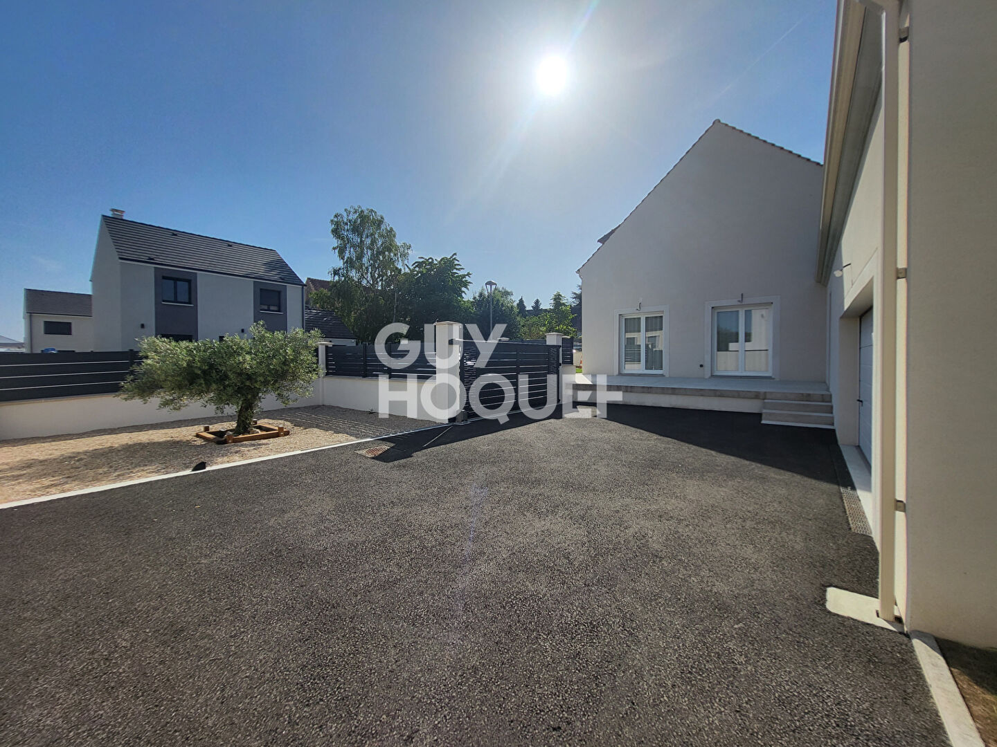 Superbe maison 6 pièces à louer à Presles en Brie - 185 m² sur terrain de 799 m²