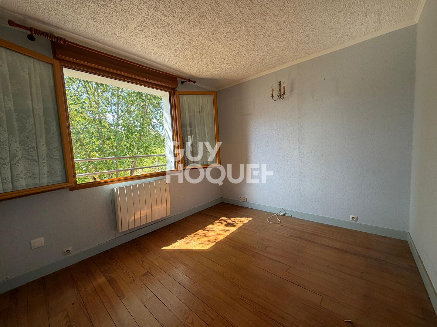 GRETZ ARMAINVILLIERS. Maison individuelle avec grand terrain.