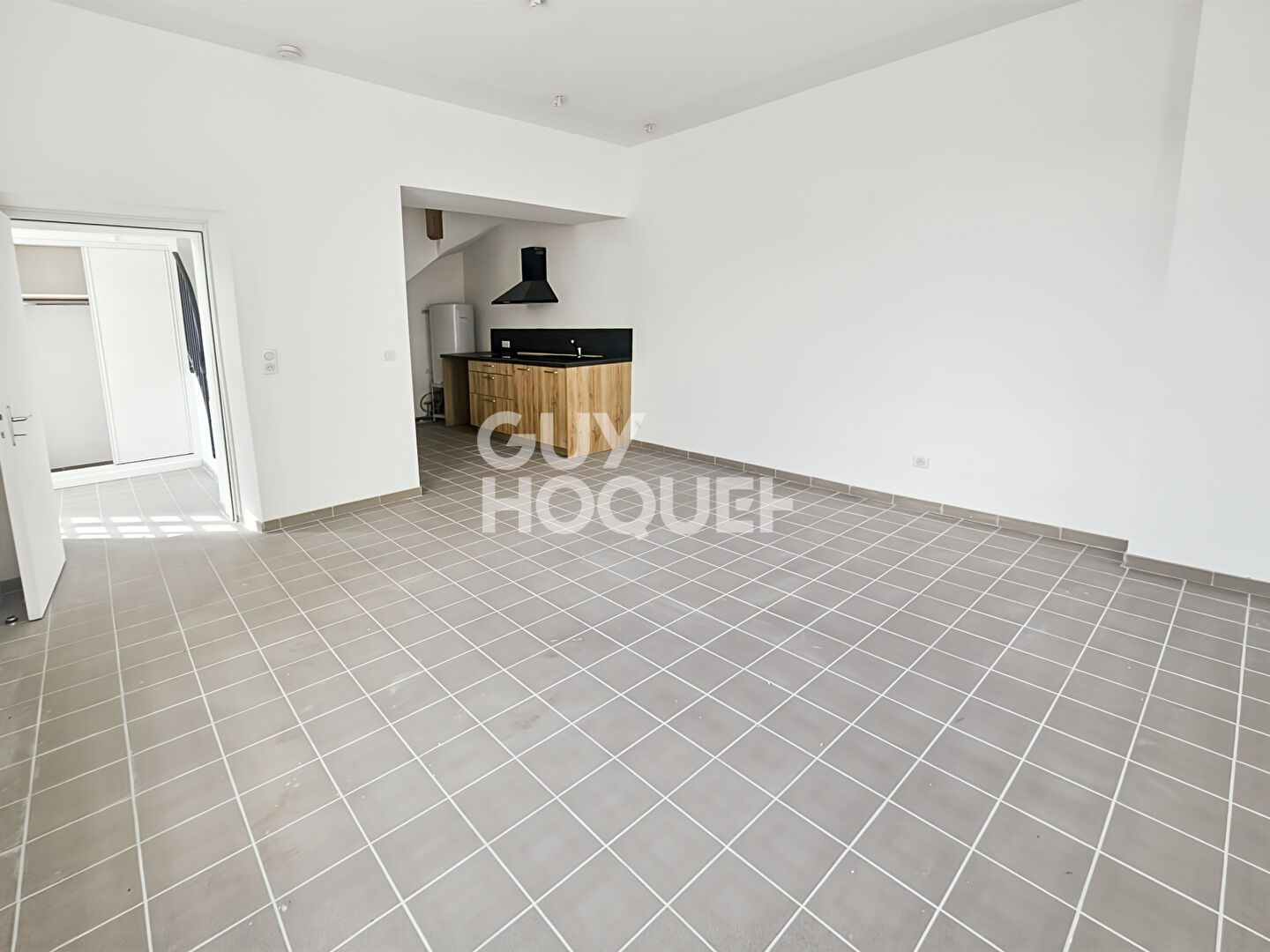 Appartement 2 pièces à vendre à Fontenay Trésigny