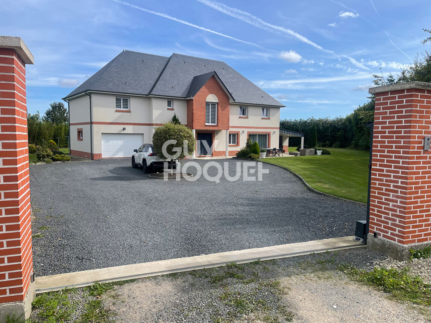 Maison 8 pièces 309 m² · à Émanville · 309 m² · 650 000 €