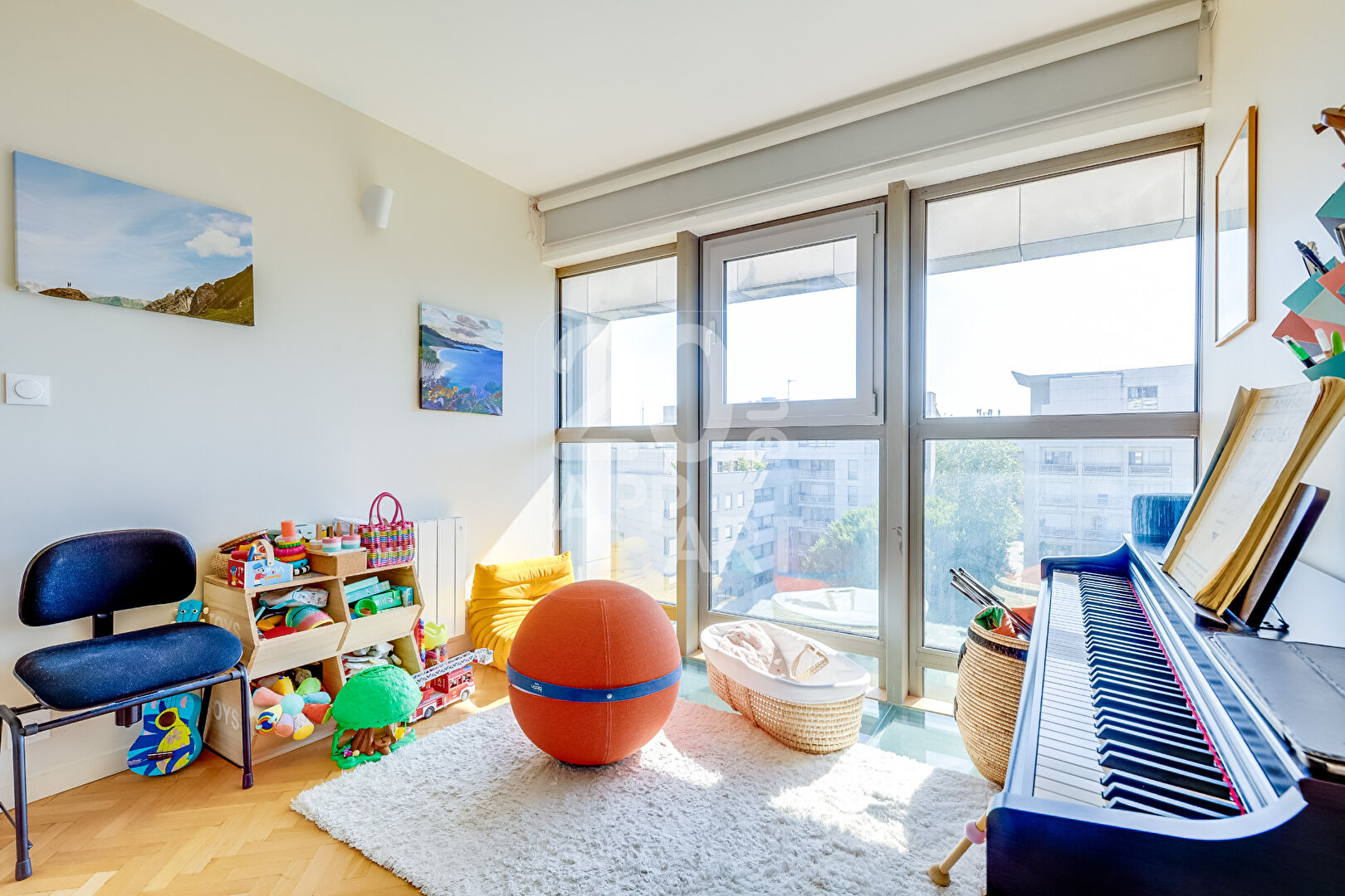 Agence immobilière de 
 20EME APPART - 20eme Appart PYRENEES 
