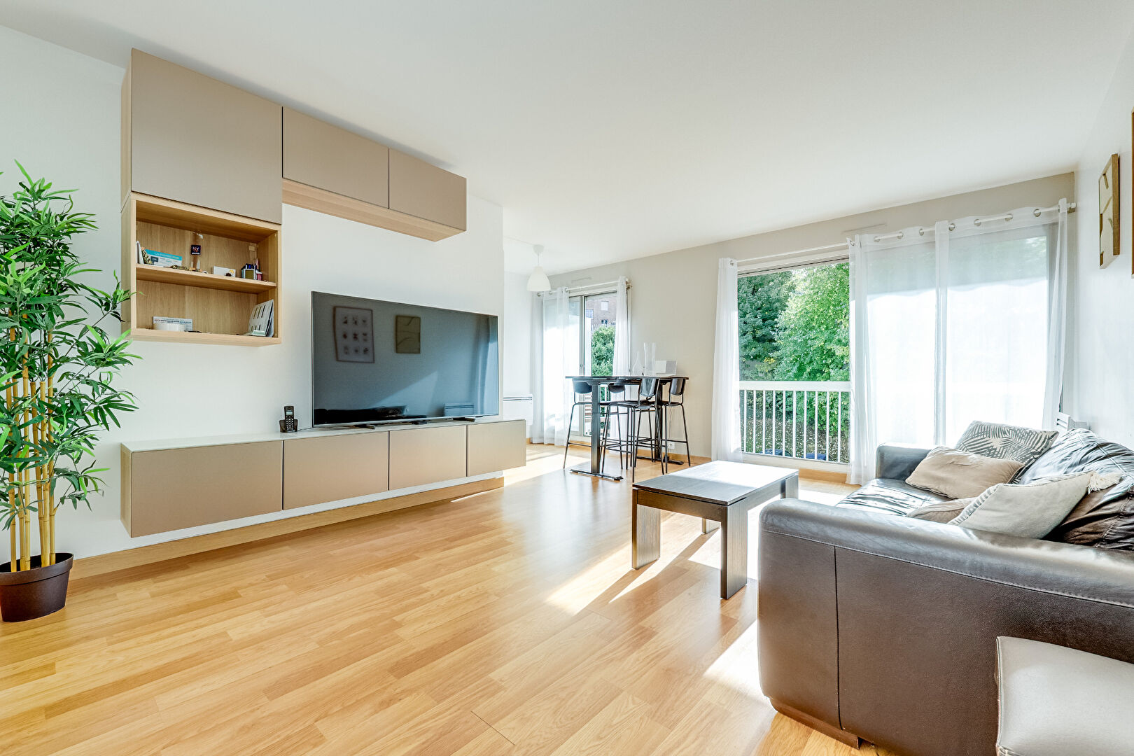 Agence immobilière de 
 20EME APPART - 20eme Appart PYRENEES 
