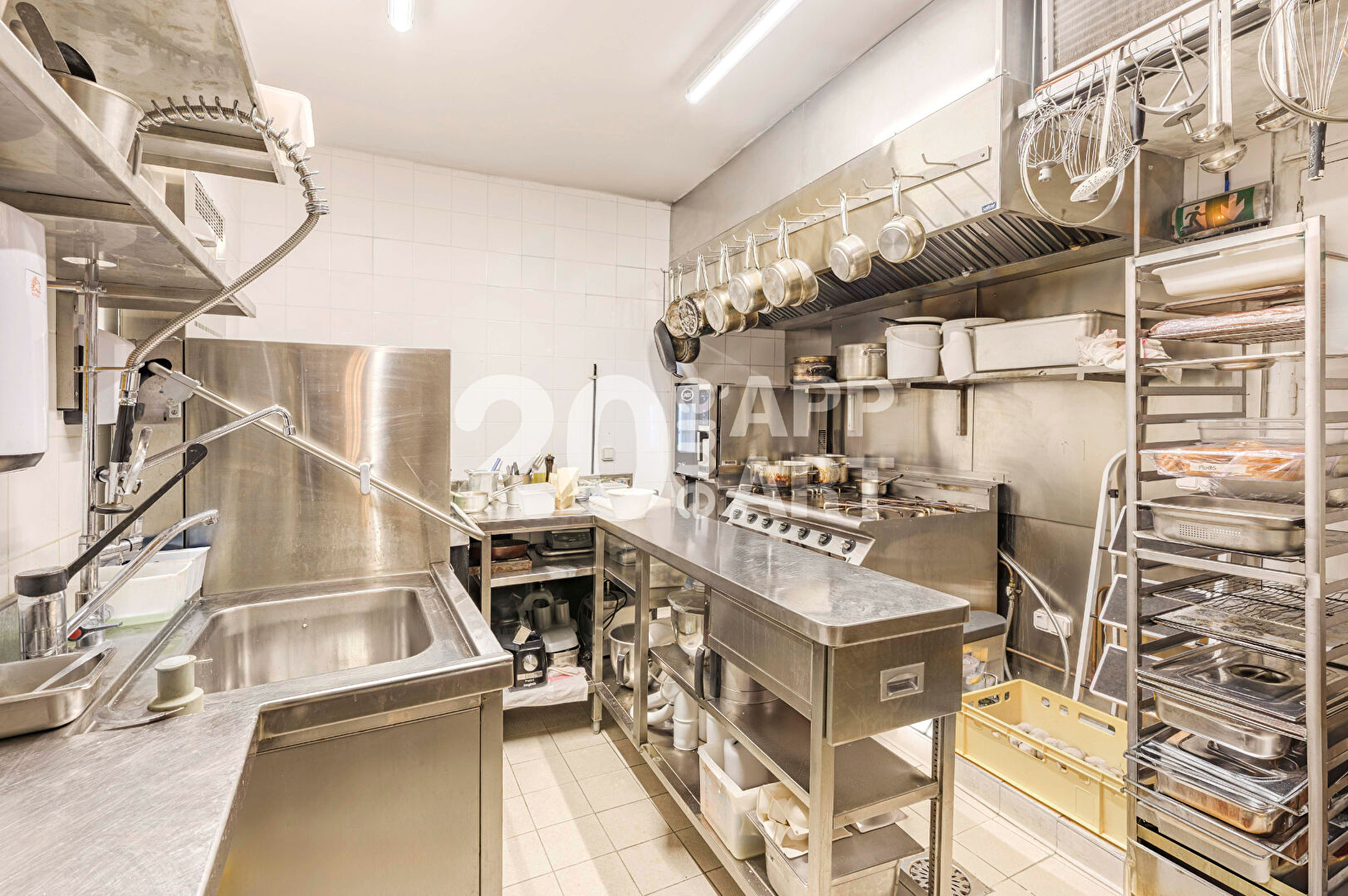 Photo Murs de local commercial  Ménilmontant - loué - traiteur italien image 4/6