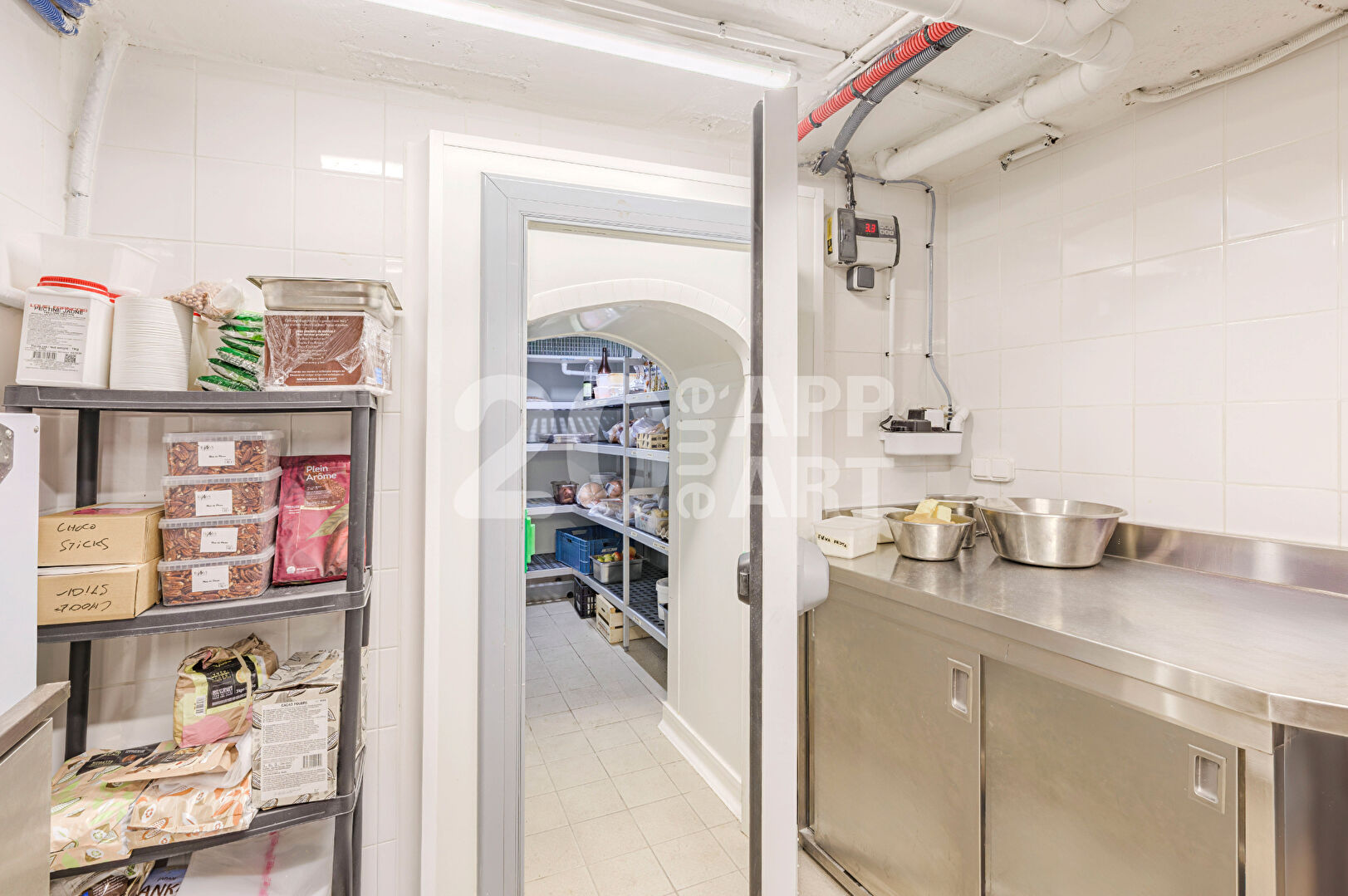 Photo Murs de local commercial  Ménilmontant - loué - traiteur italien image 5/6