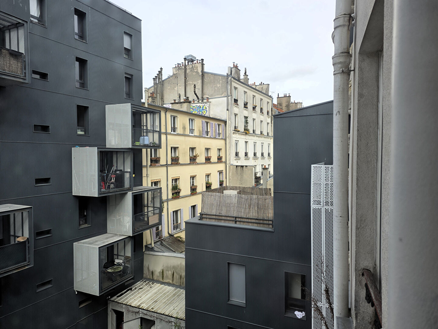 Agence immobilière de 
 20EME APPART - 20eme Appart PYRENEES 
