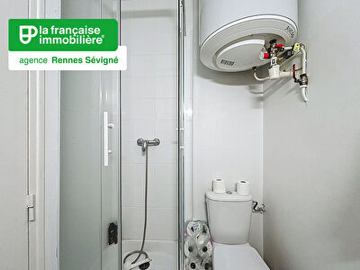 Studio à louer, rue d’Antrain – Fac de droit
