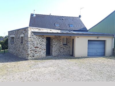 Belle maison contemporaine T6 de caractère à louer d’environ 130m², à St Senoux, non meublé