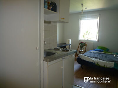 Appartement Studio à louer, Rue de Fougères
