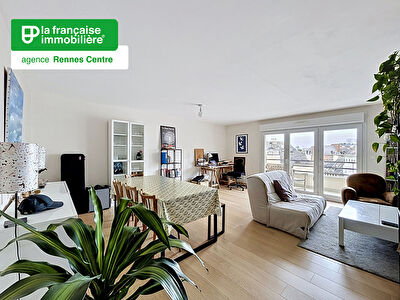 Appartement Rennes 3 pièces de 70.79 m2 dans le quartier de St Hélier – balcon – garage