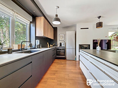 Maison à Vendre à Mordelles – 3 chambres – 94 m² – Hyper centre de Mordelles (35310)