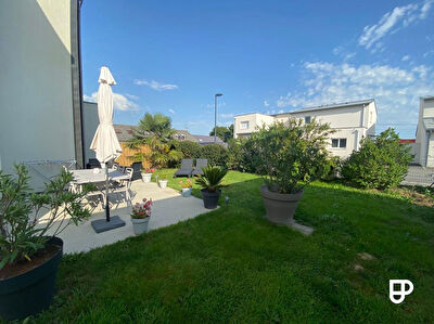 Maison Liffre 5 pièce(s) 106.64 m2