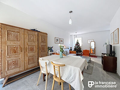 Appartement Type 2 meublé à louer – Rennes Centre – Rue de Dinan – Garage