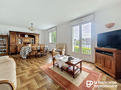 MAISON SUR SOUS SOL – 4 CHAMBRES ET UN BUREAU