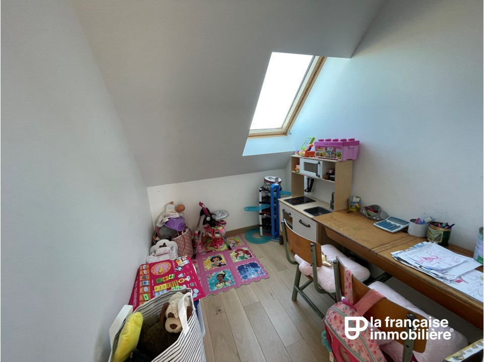 VENDU PAR L’AGENCE EN EXCLUSIVITÉ ! Appartement Rennes 5 pièces en duplex, Avenue Sergent Maginot, 96.52 m² carrez et 103.19 m²,  balcon exposé Sud, place de parking en sous-sol et cellier - LFI-CENTRE-A-10715