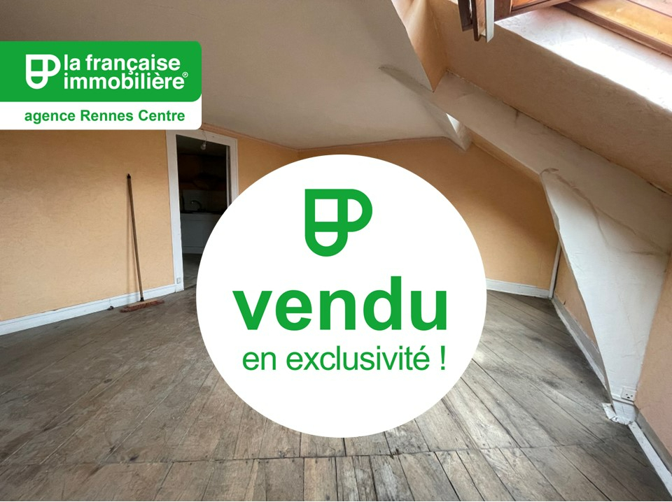VENDU PAR L’AGENCE EN EXCLUSIVITÉ ! Appartement Rennes Centre-ville  en dernier étage – Les Halles 1 pièce – 22.59 m² – Entièrement à rénover - LFI-CENTRE-11258
