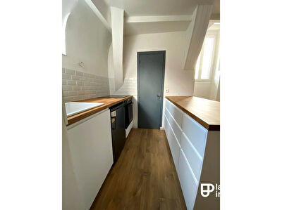 Appartement type 2 de 48 m2 loué en Meublé