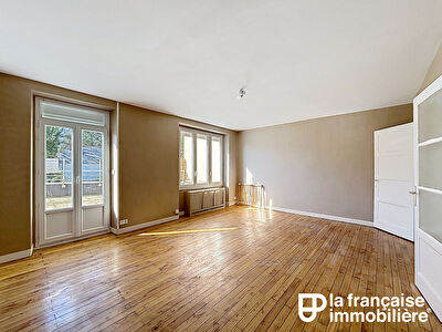 Appartement T4 à louer – Guer – Loyer 825.00
